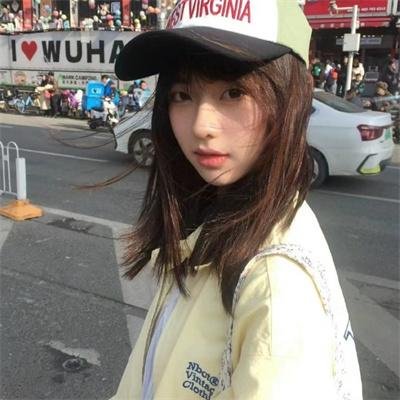 高墙之内的理发室